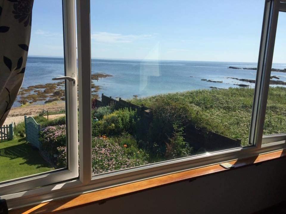 Seabreeze Villa Бийднъл Екстериор снимка